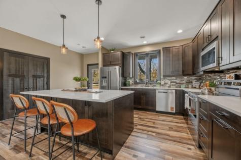 527 Miller Ave SW Hutchinson MN 55350