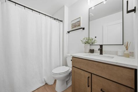 6284 85th Avenue S Horace ND 58047