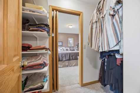 1021 Stony Brook Manor Fergus Falls MN 56537