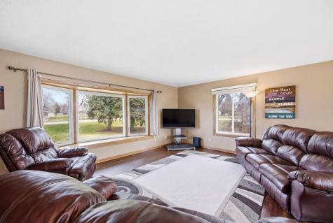 1021 Stony Brook Manor Fergus Falls MN 56537