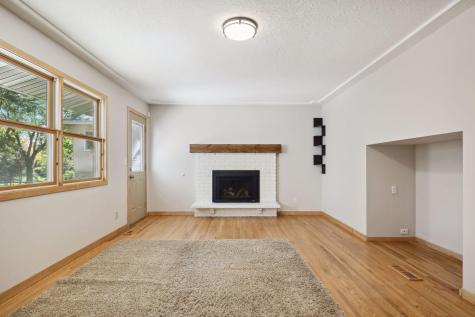 6802 Cottonwood Lane N Maple Grove MN 55369