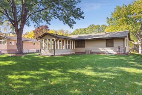6802 Cottonwood Lane N Maple Grove MN 55369