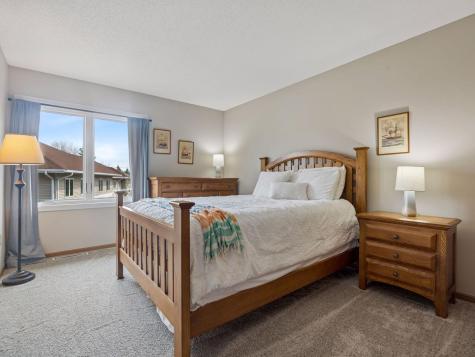 3218 Old Highway 8 Saint Anthony MN 55418