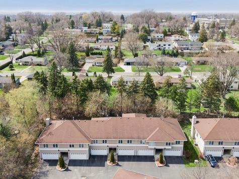 3218 Old Highway 8 Saint Anthony MN 55418