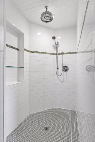 18217 Woolman Drive Minnetonka MN 55345