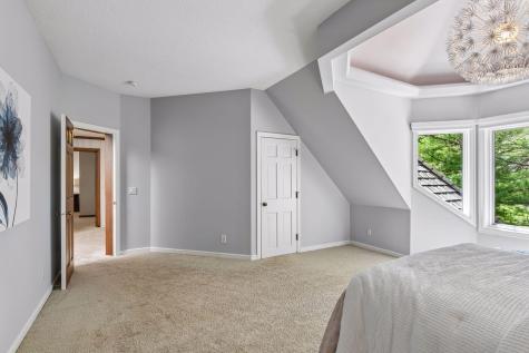 18217 Woolman Drive Minnetonka MN 55345