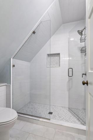 18217 Woolman Drive Minnetonka MN 55345