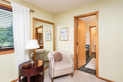 4903 Rose Creek Parkway S Fargo ND 58104