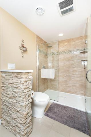 4903 Rose Creek Parkway S Fargo ND 58104