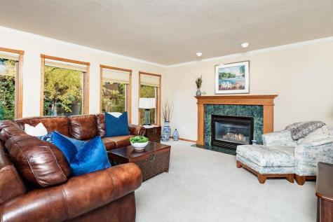 4903 Rose Creek Parkway S Fargo ND 58104