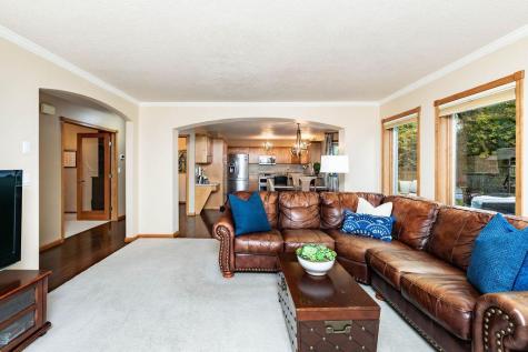 4903 Rose Creek Parkway S Fargo ND 58104