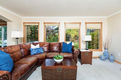 4903 Rose Creek Parkway S Fargo ND 58104