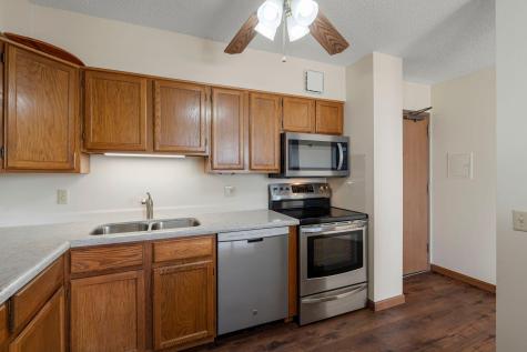 7600 Golden Valley Road Golden Valley MN 55427