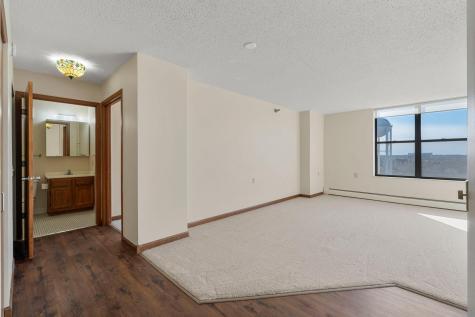 7600 Golden Valley Road Golden Valley MN 55427