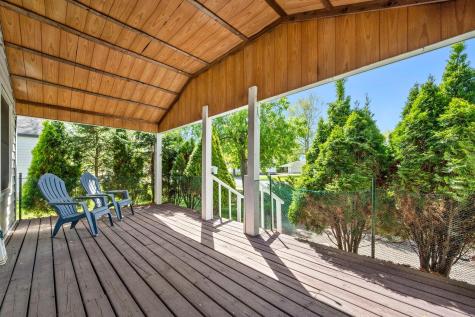 212 4th Avenue NE Cambridge MN 55008
