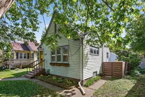 858 21st Avenue SE Minneapolis MN 55414