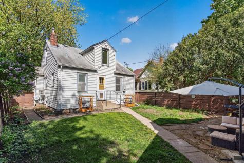 858 21st Avenue SE Minneapolis MN 55414