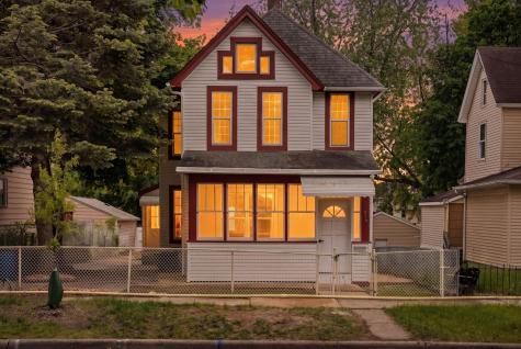 916 Magnolia Avenue E Saint Paul MN 55106