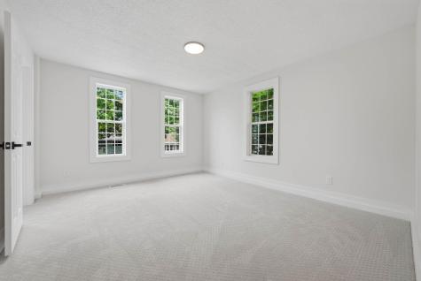 916 Magnolia Avenue E Saint Paul MN 55106
