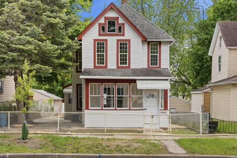 916 Magnolia Avenue E Saint Paul MN 55106