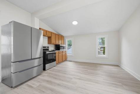 916 Magnolia Avenue E Saint Paul MN 55106