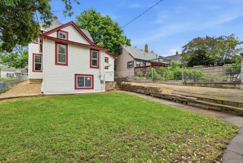 916 Magnolia Avenue E Saint Paul MN 55106