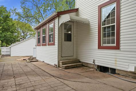 916 Magnolia Avenue E Saint Paul MN 55106