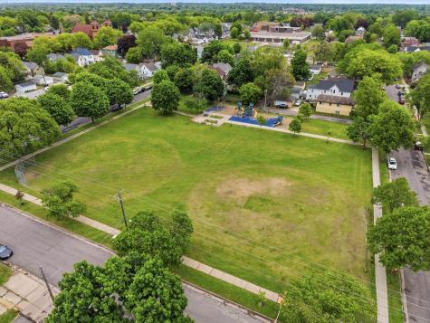 916 Magnolia Avenue E Saint Paul MN 55106