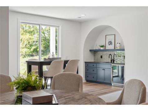 9215 Timberland Trail Eden Prairie MN 55347