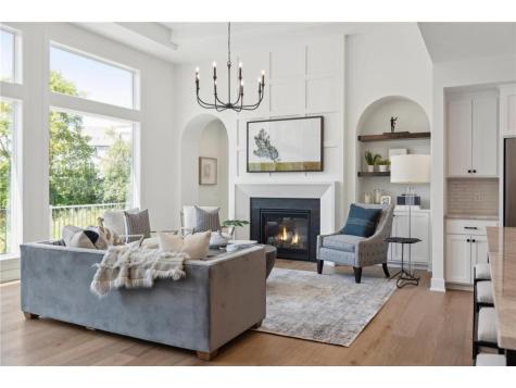 9215 Timberland Trail Eden Prairie MN 55347