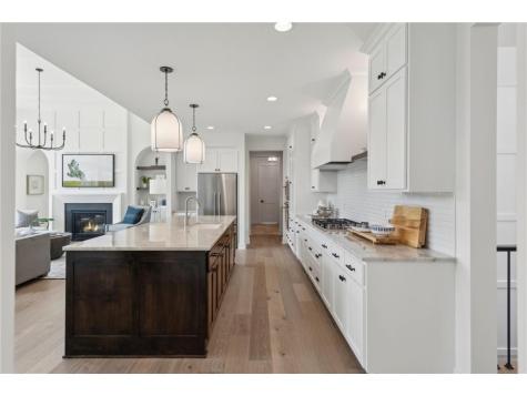 9215 Timberland Trail Eden Prairie MN 55347