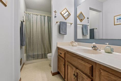 3996 Woodview Drive Vadnais Heights MN 55127