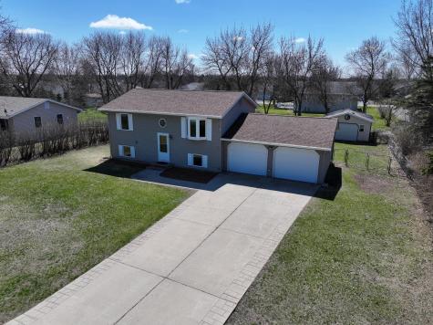 1106 Tabbert Road NW Alexandria MN 56308