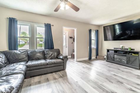 1119 N Lake Street Fergus Falls MN 56537