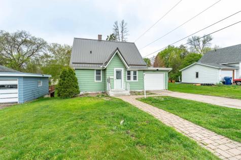 1119 N Lake Street Fergus Falls MN 56537