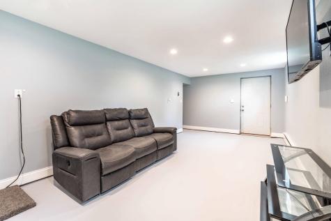 1119 N Lake Street Fergus Falls MN 56537