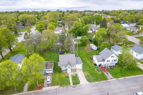 1119 N Lake Street Fergus Falls MN 56537
