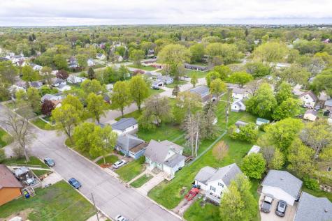 1119 N Lake Street Fergus Falls MN 56537