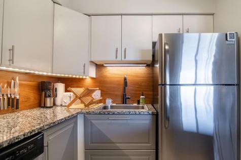 78 10th Street E Saint Paul MN 55101