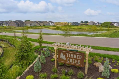1922 White Pine Way Carver MN 55315