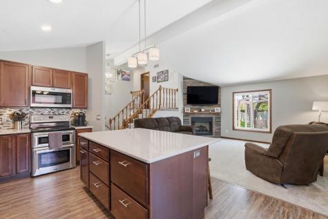 8220 208th Street W Lakeville MN 55044