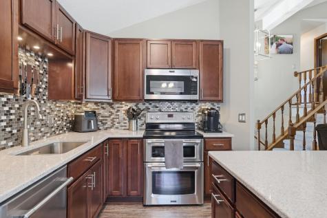 8220 208th Street W Lakeville MN 55044