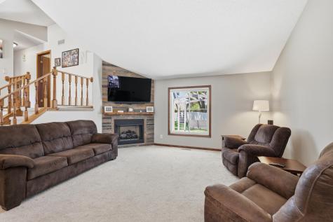8220 208th Street W Lakeville MN 55044