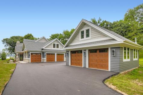 294 Cove Road Hudson WI 54016