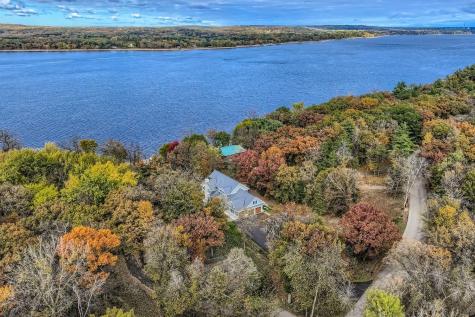294 Cove Road Hudson WI 54016