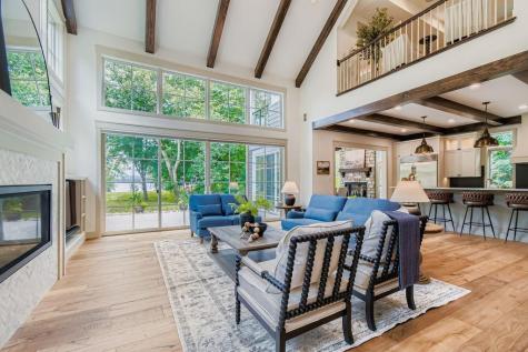 294 Cove Road Hudson WI 54016