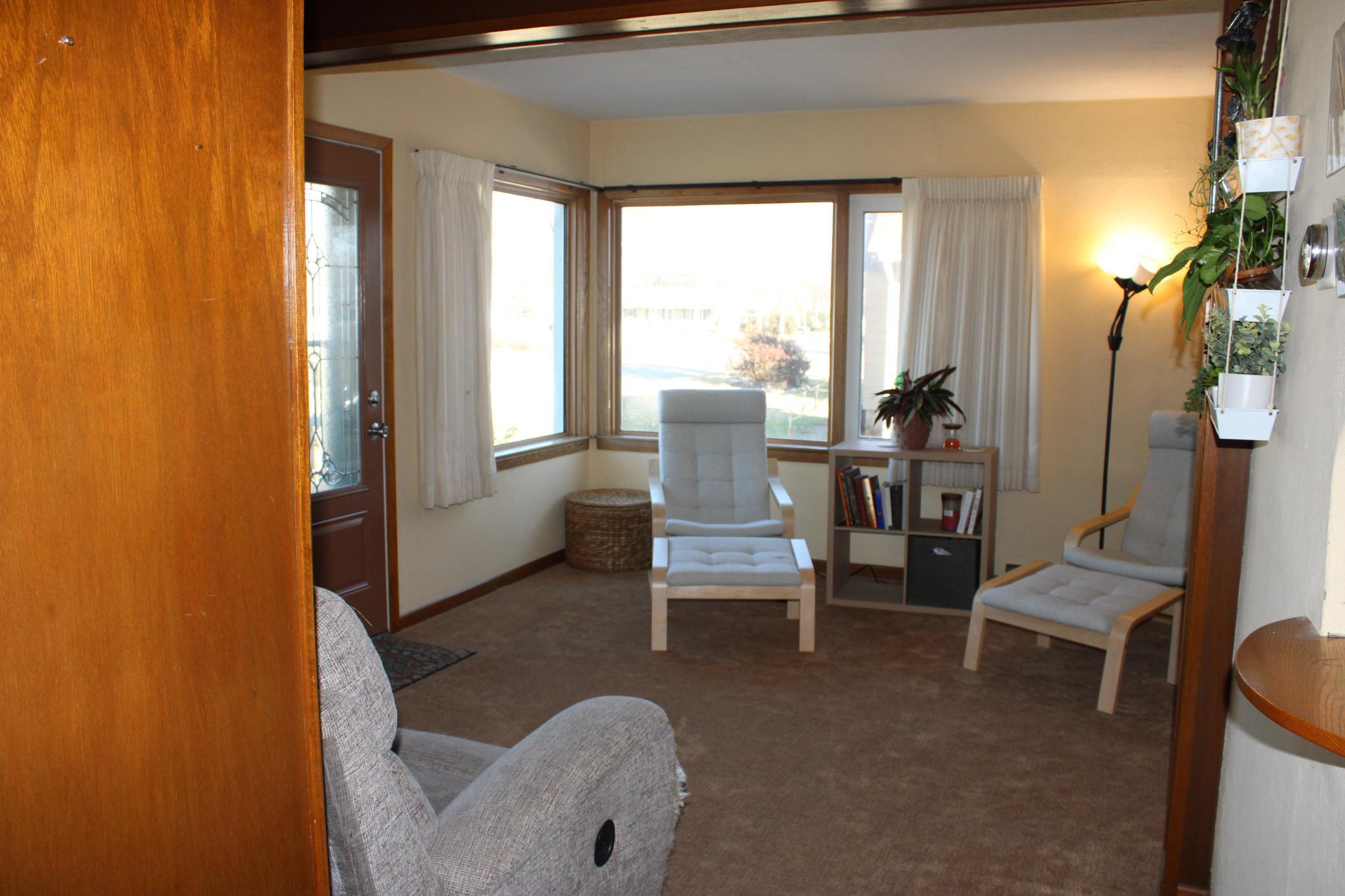 1802 10th Place NE Austin MN 55912