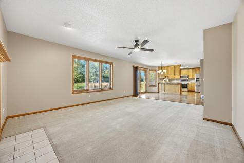 4213 S Rivershore Drive Moorhead MN 56560