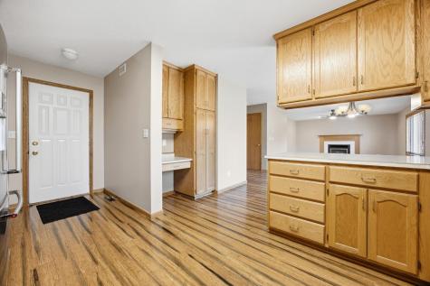 4213 S Rivershore Drive Moorhead MN 56560