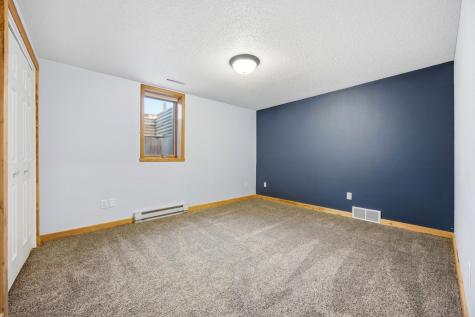 4213 S Rivershore Drive Moorhead MN 56560